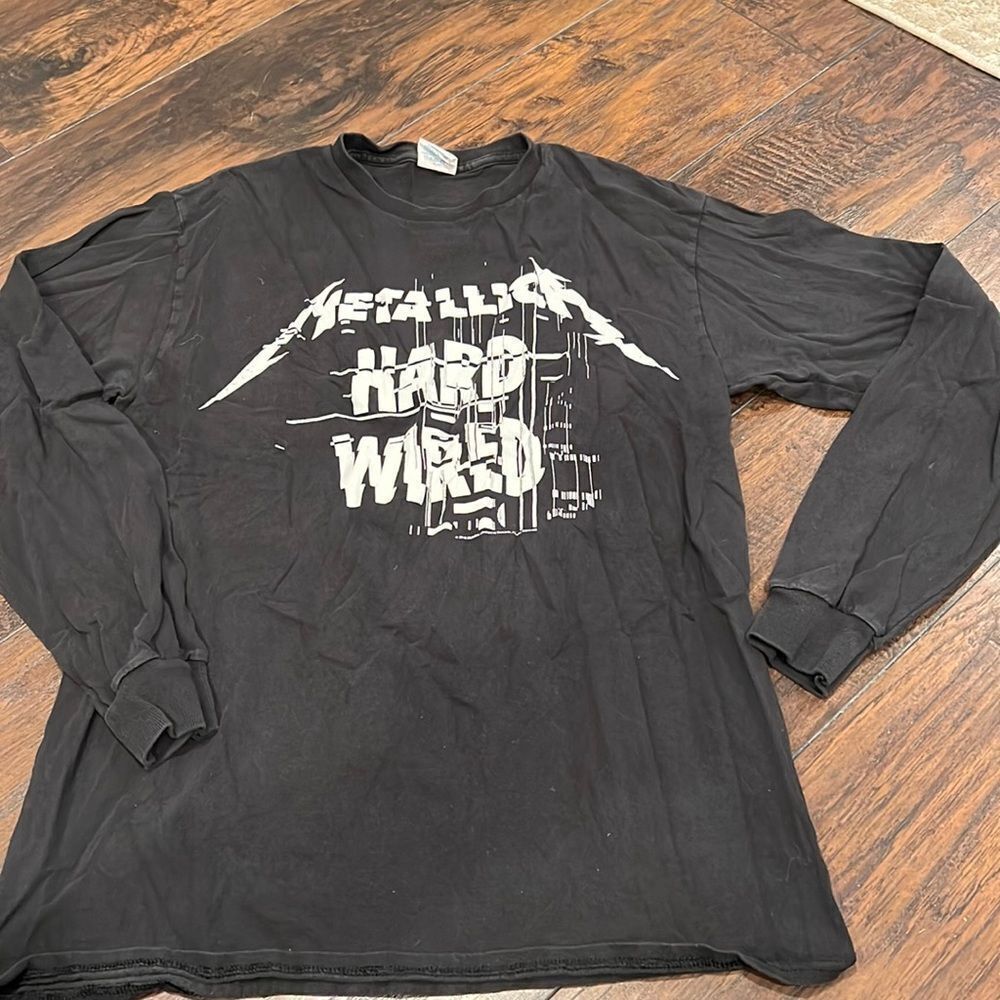 Exclusive - Metallica ‘Hardwired’ Long Sleeve Tee size M from 2016 in GUC